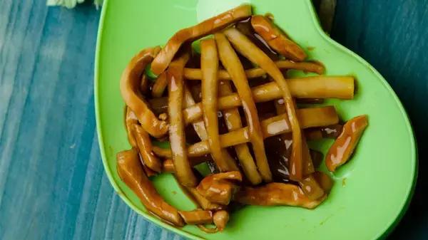 贫血食补的食物有哪些,孩子贫血吃什么食物最好补16岁