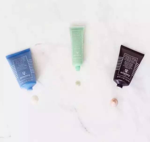 暗沉的痘痘,长痘痘的脸怎么拯救下去