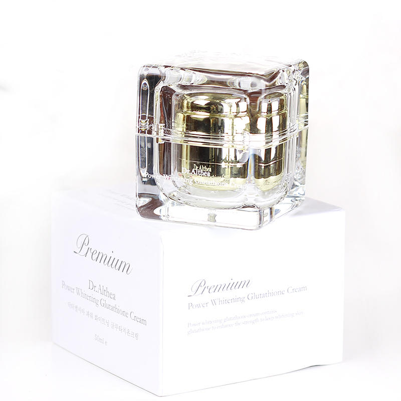 不出门也得美美的化个妆,化个妆出门心情美美哒