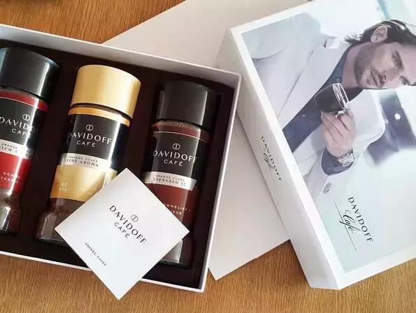 大卫杜夫算是大牌香水吗,大卫杜夫烟属于什么档次