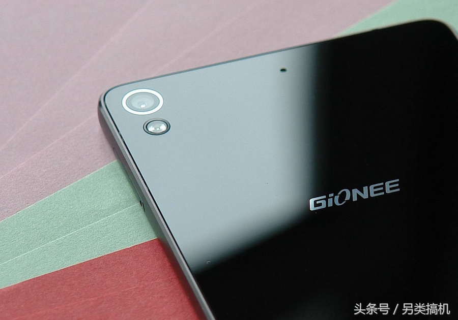 全球最薄手机排行榜，前十名中国就占了七席