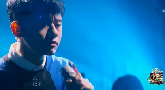张杰唱功好歌曲却不好听,张杰唱功真的不如陈楚生吗