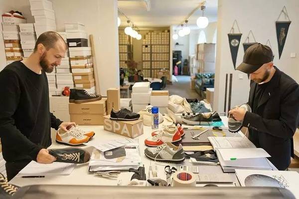 侃爷椰子鞋品牌叫什么,侃爷上脚的椰子鞋