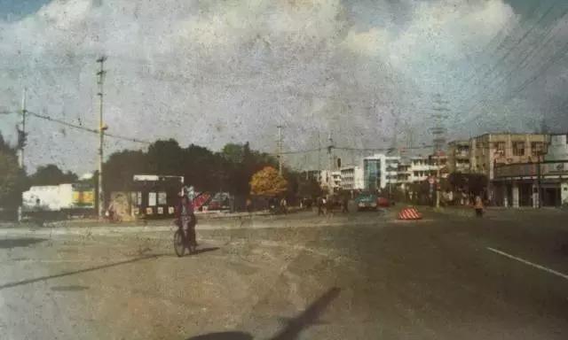 80年代一张老照片的回忆,值得珍藏的40张老照片