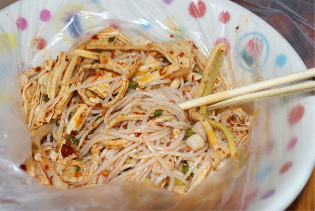 长沙的小吃和凤凰古城一样不,湖南凤凰古城特产小吃