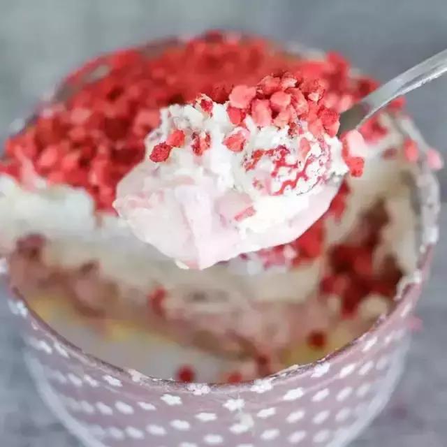 今天下午4点的时候，我打开了我的零食小金库