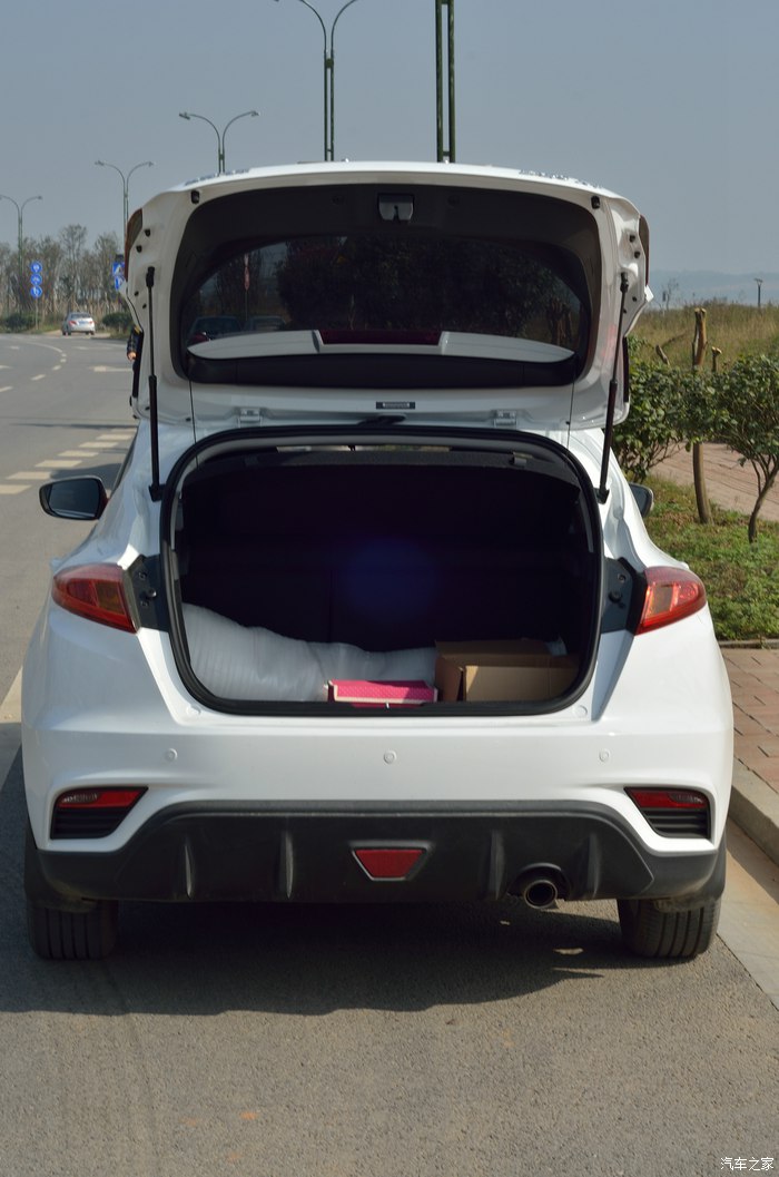 逸动xt提车,美国产最好的车