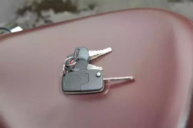 国产巡航摩托车600cc,国产美式v缸太子力帆v16