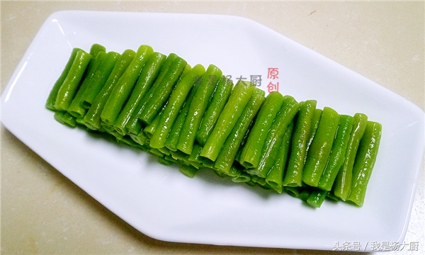 低脂凉拌豇豆,酸辣脆爽凉拌豇豆