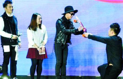 盘点以前那些在网上爆火的梗,百度贴吧十大爆吧事件