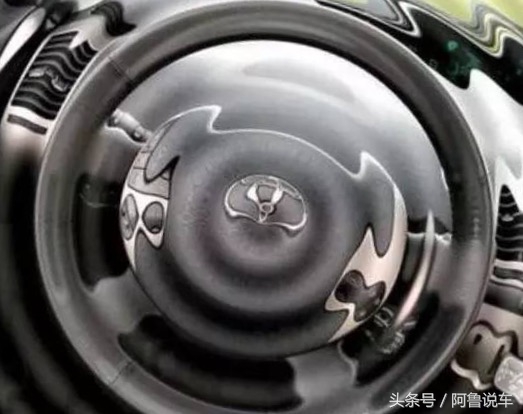 汽车行驶抖动需要做动平衡吗,换轮胎后做了动平衡高速还是抖动