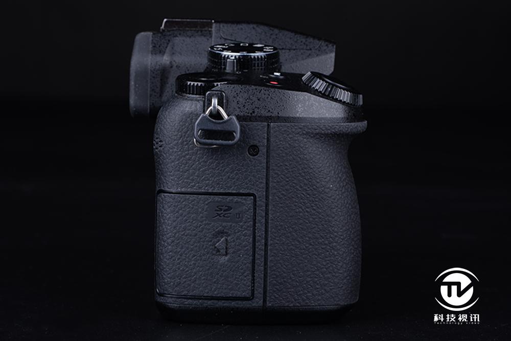 专业便携无反相机松下LUMIXG85评测