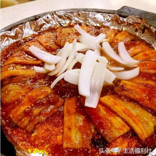 哈尔滨地铁哪一站有美食,哈尔滨地铁1号线小吃街