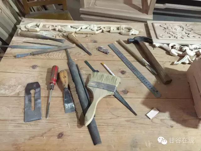 甘谷老梨木家具的传承者——谢建平