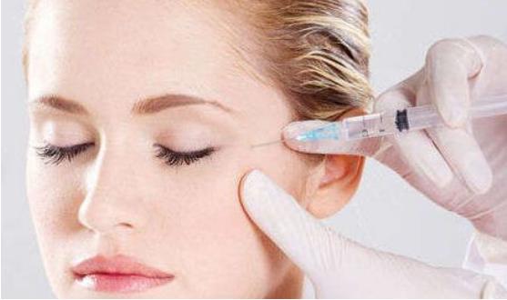 如何去除鱼尾纹的方法图解,鱼尾纹显老的方法