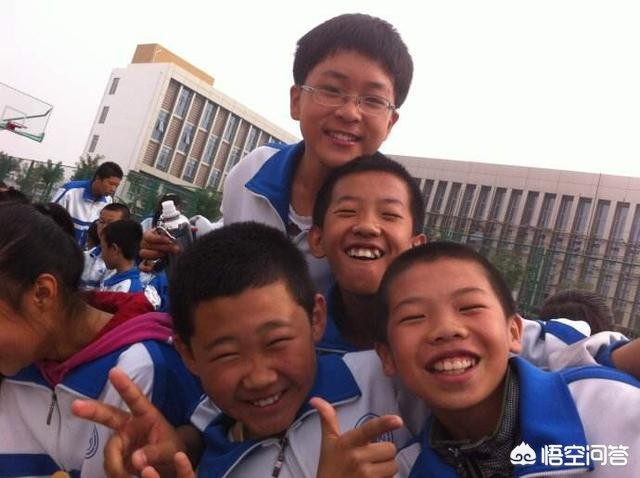 适合中学生投稿的刊物,中学生报是正规刊物吗