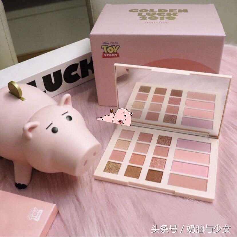 2019猪年流行背猪包