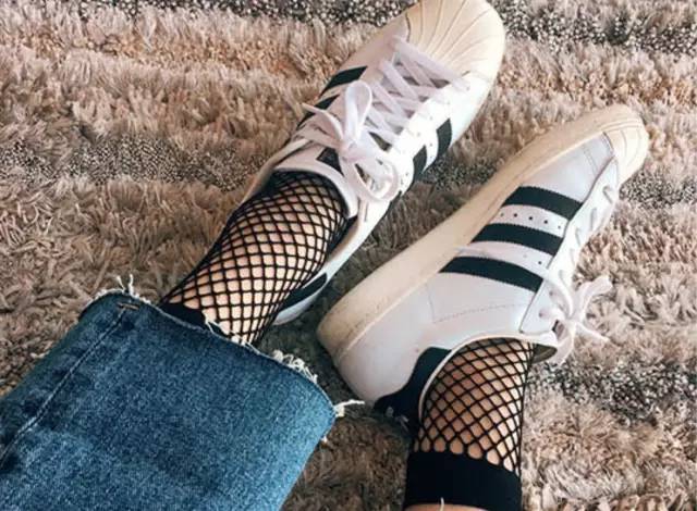 杨幂爆款作品,杨幂今年冬天穿的爆款