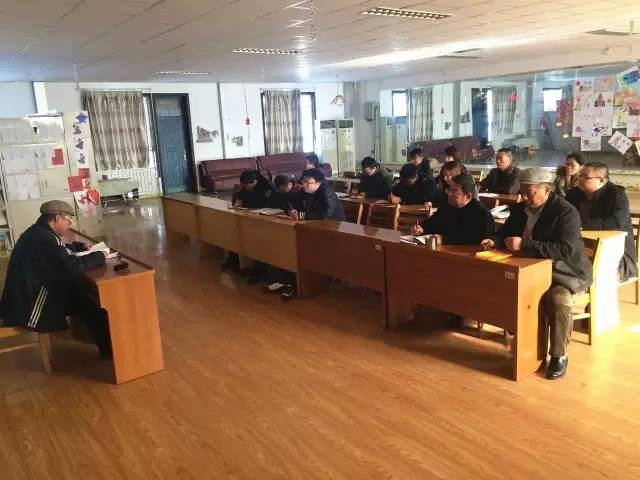 学习贯彻“学转促”会议精神把“访惠聚”工作落到实处