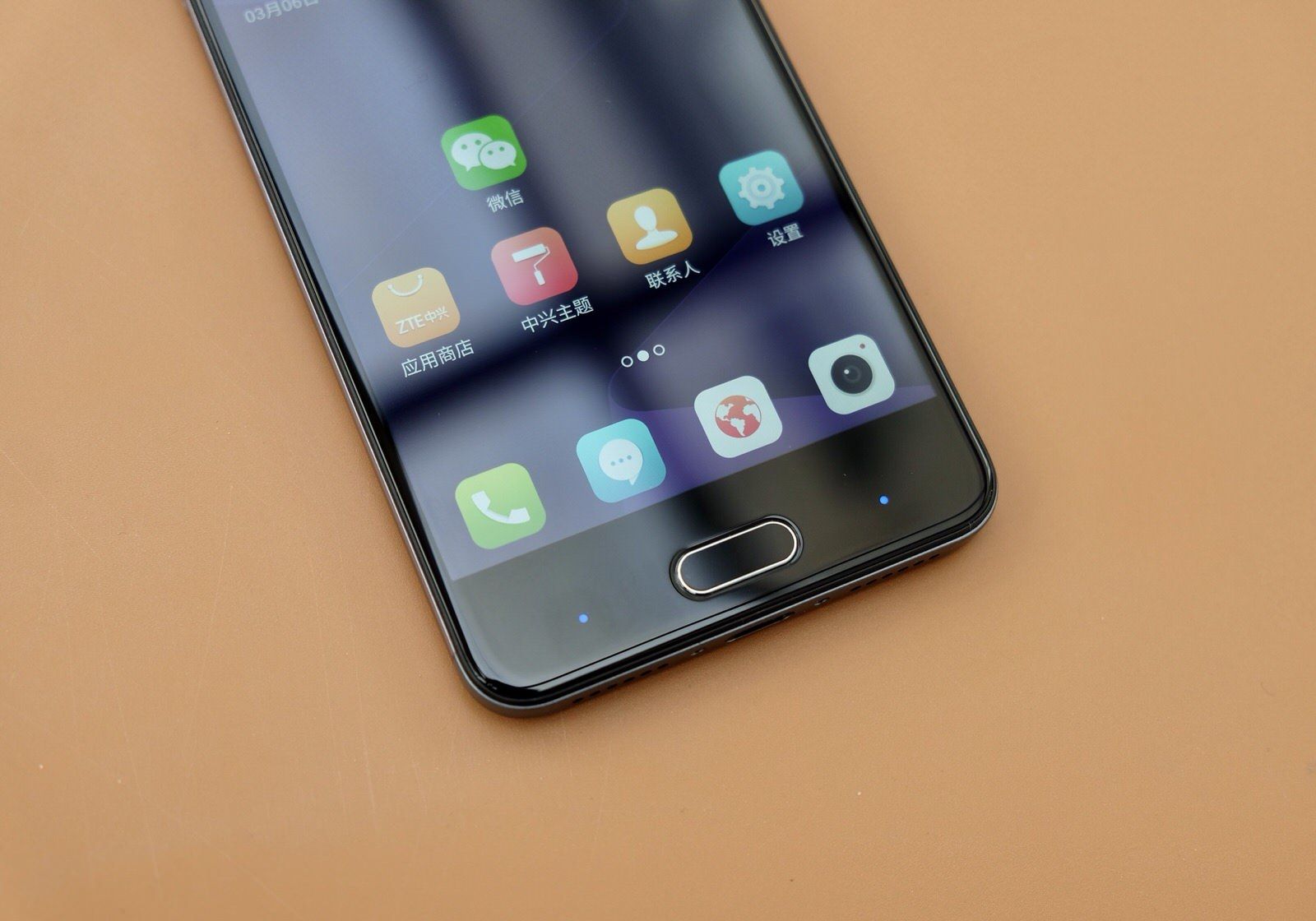 中兴BladeV9,中兴BLADEV8怎么样