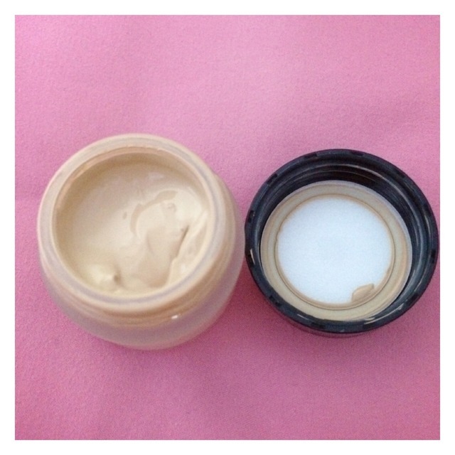 8款干皮自用热门底妆粉底大评测 (新手底妆最好用什么粉底)