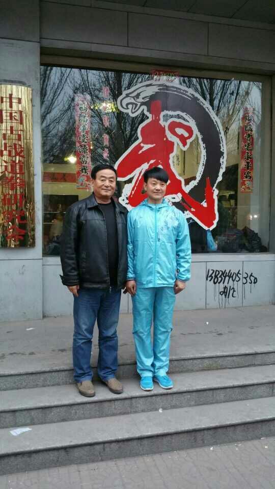 聋哑人李震独闯山西传授红拳