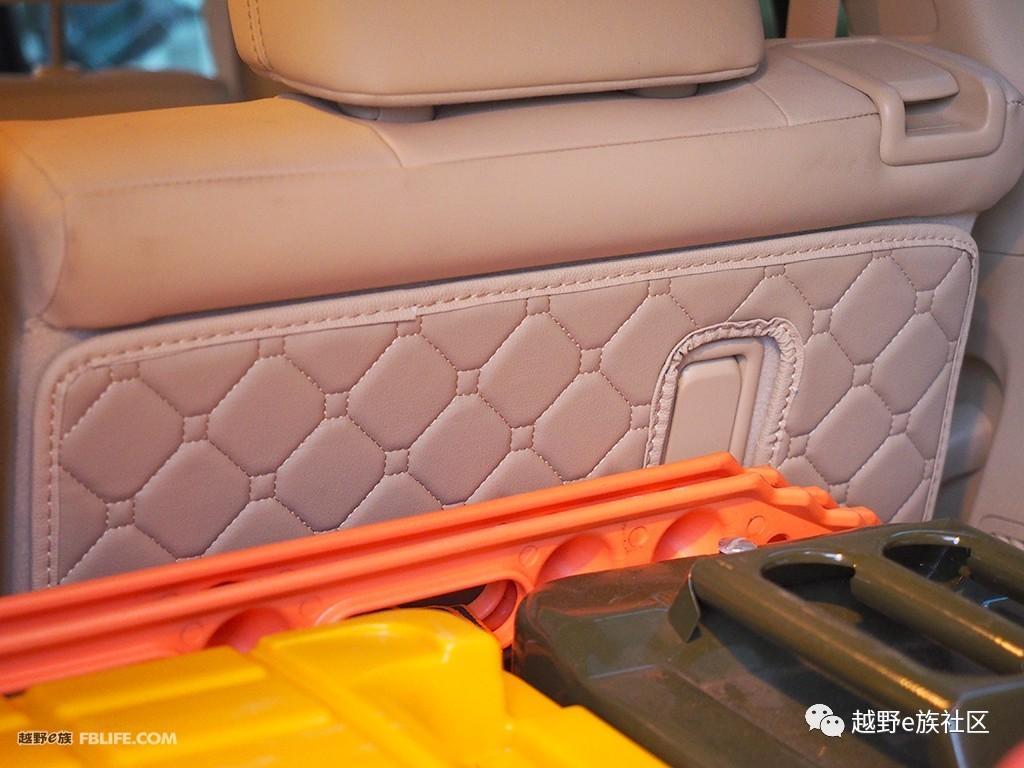 低配新款普拉多内饰改装,2017普拉多2700中东版改装