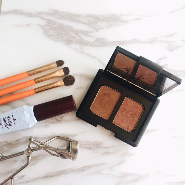 nars眼影化妆教程,nars液体眼影画法