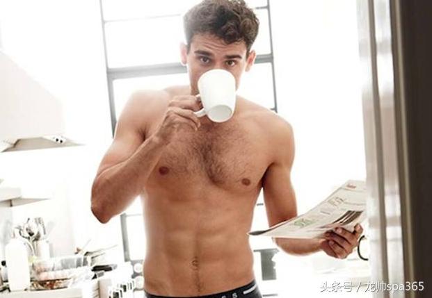 30岁男人必须丢掉四样东西,男人过了40岁有3种东西不能碰