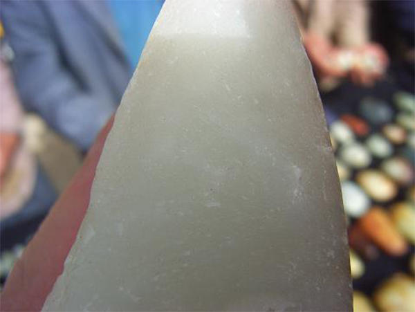 和田墨玉桃花石值钱吗,桃花石和田玉