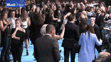 14岁退学又怎样?石头姐终获奥斯卡影后:幸运=人美还努力!