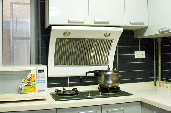 厨房家用抽油烟机哪款效果更好,厨房的油烟机用哪种比较好