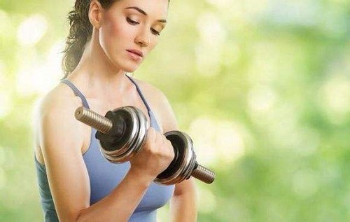 积食咳嗽的症状和治疗方法简单的,咳嗽喉痉挛性发音障碍症状及治疗