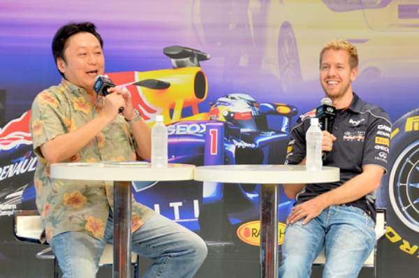 国外的体育解说确实不太一样,比如可以转行当总统