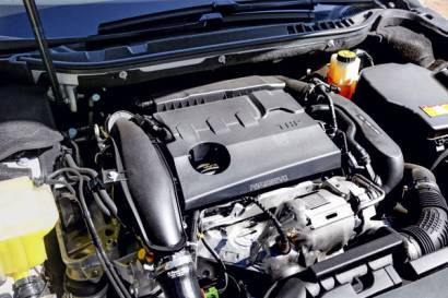 2024款雪铁龙c6试驾视频,试驾新一代雪铁龙c6