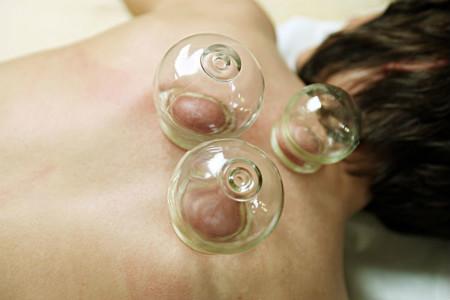 湿气重不重该怎么判断有效祛湿,湿气重生百病老中医推荐祛湿方