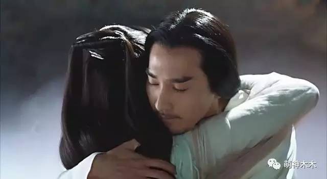 墨渊醒了得知白浅结婚,白浅到底喜欢夜华还是墨渊