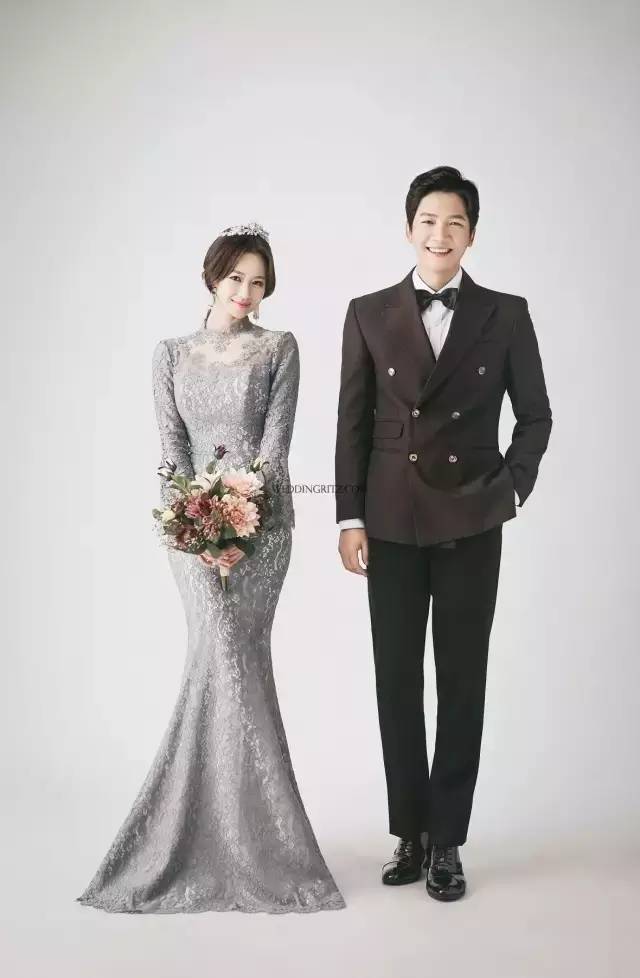 婚纱照夜景闪光灯摄影技巧,室内婚纱复古暖光怎么拍摄