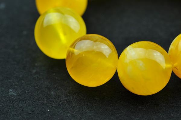 硬度高韧性好的宝石,宝石一般的硬度