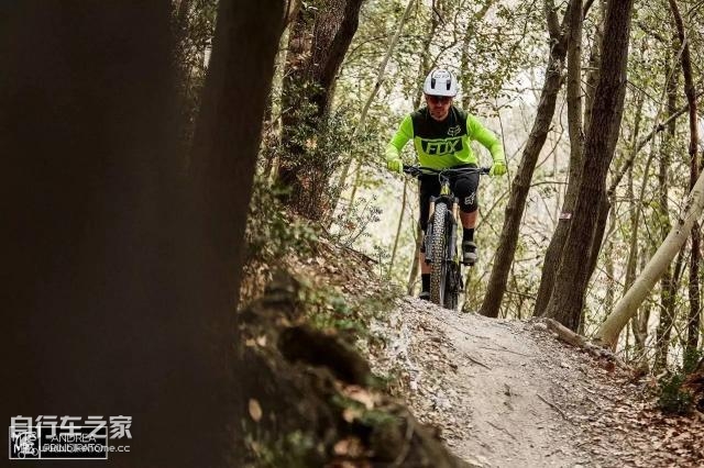 MTBMag单车媒体点评：TranceAdvanced「出类拔萃」的林道越野车