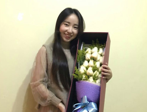 90后修车女人,汽车保险定损员吃香