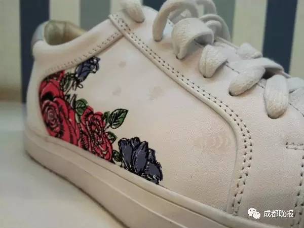 杩囪妭鏃剁殑濂ヨ幈,濂ヨ幈杩囪妭娲诲姩