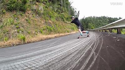 最经典调侃足球的搞笑段子,十条超搞笑笑话