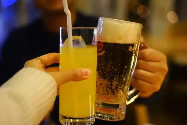 冲绳全日空万座海滨洲际酒店 (冲绳全日空洲际酒店)