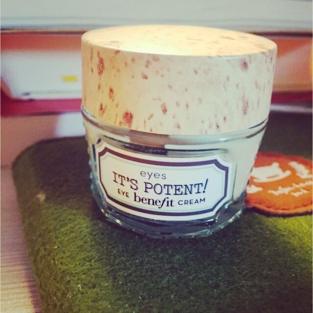 吃土的眼霜推荐,吃土也要买的眼霜雅诗兰黛文案