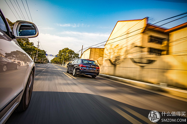 宝马520i旅行版功能,宝马520i和530旅行