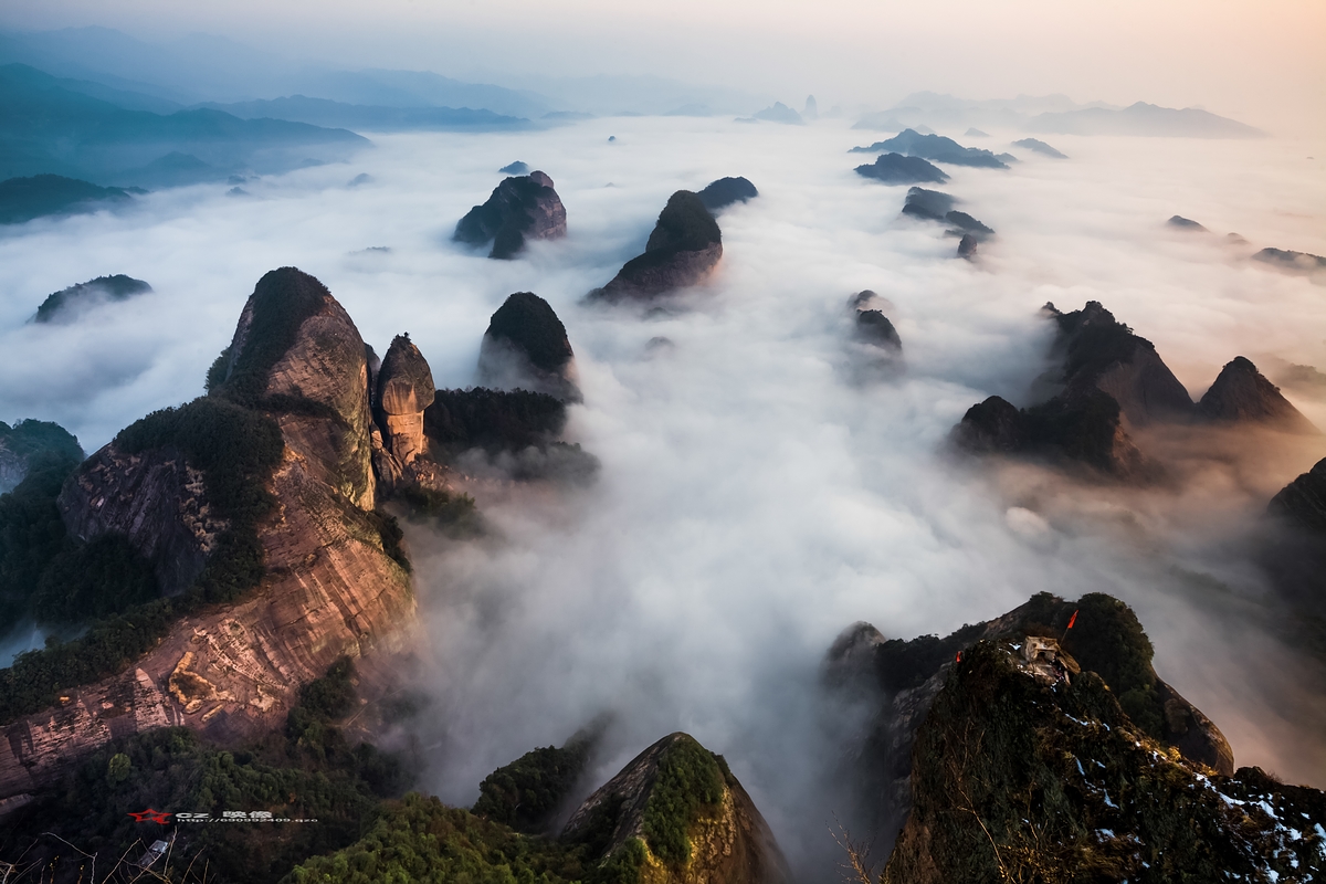 中国七大丹霞之一就在桂林八角寨,湘赣八角寨