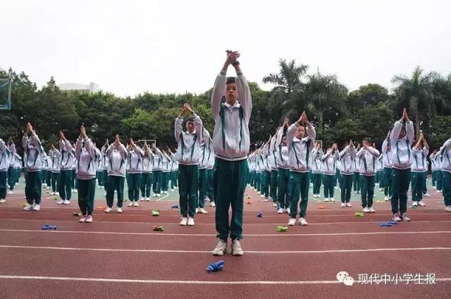 白云区小学大课间展示,白云七中大课间