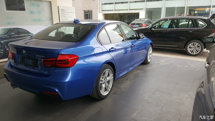 颜值超控碾压奔驰奥迪，超高性价比宁选宝马的330iM