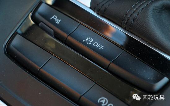 被困雪地怎么自救,雪地原地打滑怎么脱困